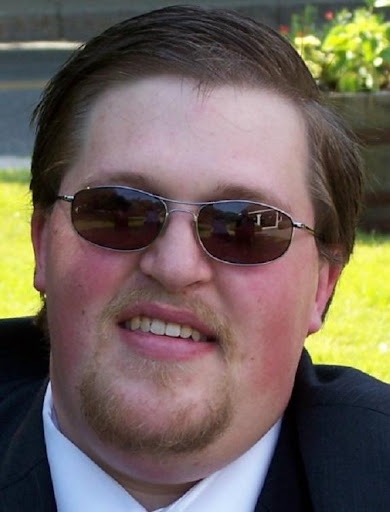 Jeremy Young Photo 14