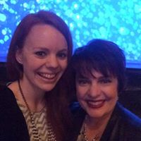 Julie Olsen Photo 24