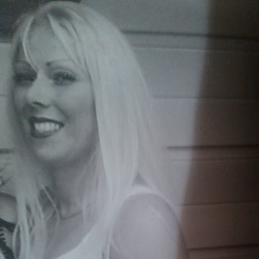 Kathleen Dale Photo 31