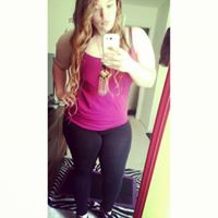 Danielle Golden Photo 11