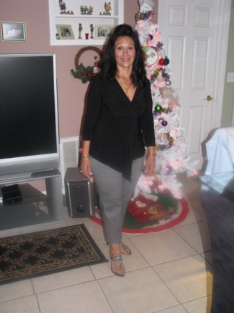 Linda Lopez Photo 36
