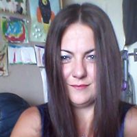 Elizabeth Henry Photo 15