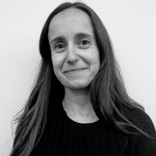 Ana Rodrigues Photo 37