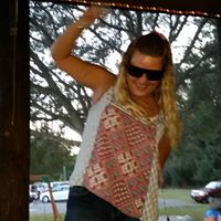 Julie Blankenship Photo 7