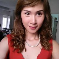 Christine Cheng Photo 28