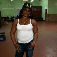 Vanessa Simon Photo 35