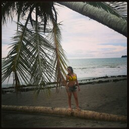 Juliana Arias Photo 21