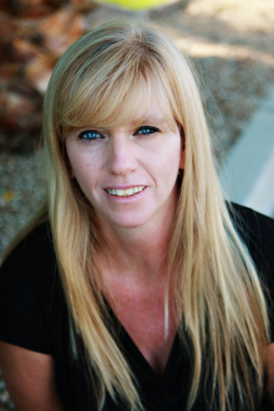 Cynthia Mitchell Photo 25