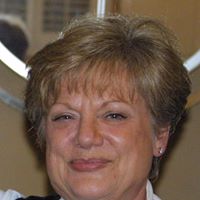 Janet Pickett Photo 31