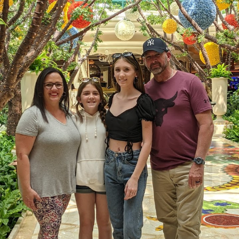 Tracey Cunningham Photo 17