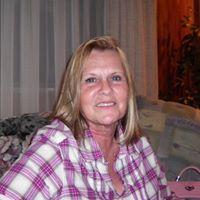 Deborah Farris Photo 17