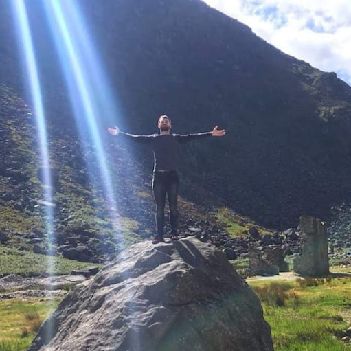 Danny Hooper Photo 9