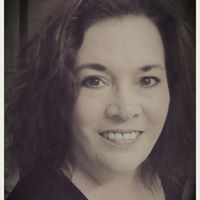 Aileen Harris Photo 33