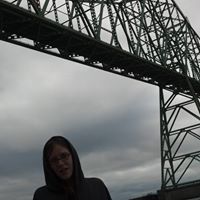 Brandi Roach Photo 7