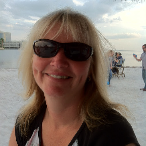 Angela Conklin Photo 25