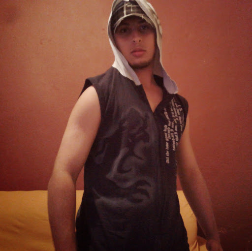 Charles Campos Photo 29