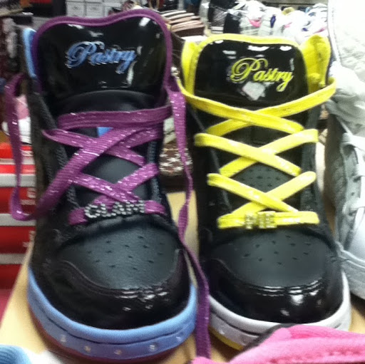 Selena Green Photo 12