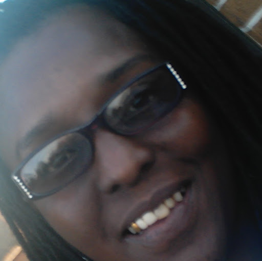 Vickie Cross Photo 15