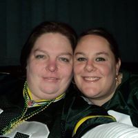 Julie Ullrich Photo 16
