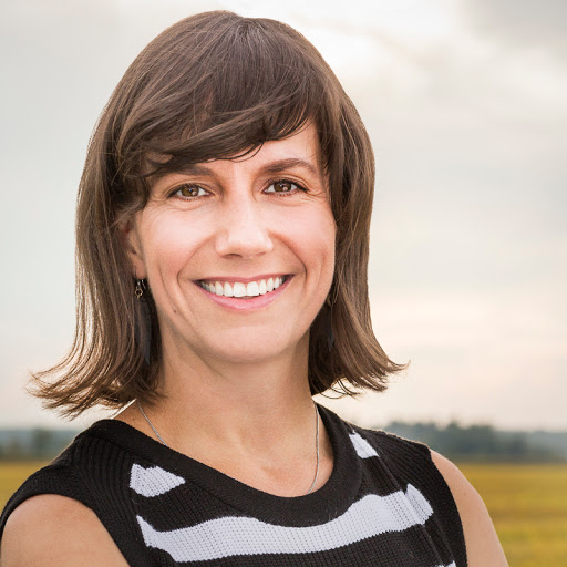 Julie Brien Photo 29