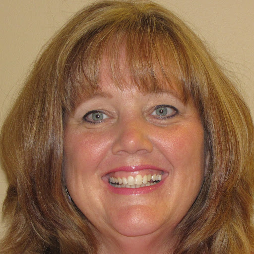 Elizabeth Keefer Photo 6