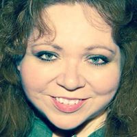 Veronica Petersen Photo 20