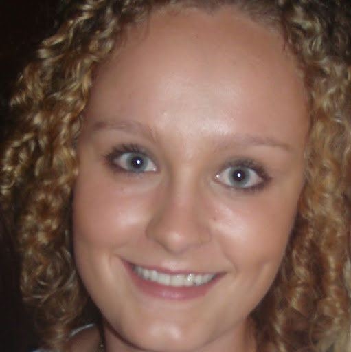 Jessica Carmichael Photo 10