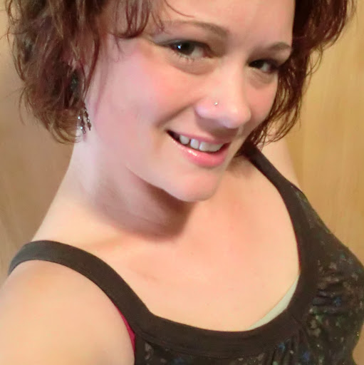 Sara Cornell Photo 16