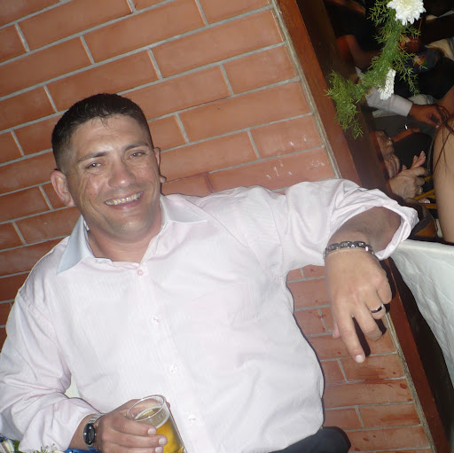 Steven Phillips Photo 48