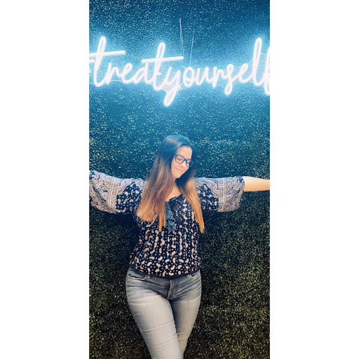 Kristin Pratt Photo 23