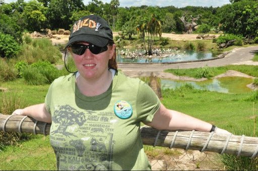 Julia Moffitt Photo 9