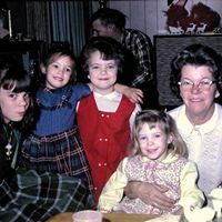 Tracy Jensen Photo 9