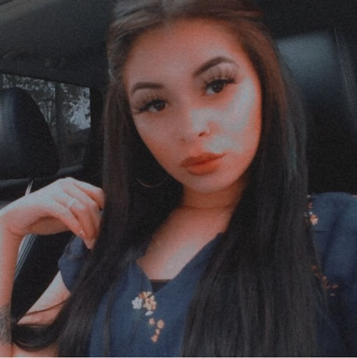 Katie Simmons Photo 27