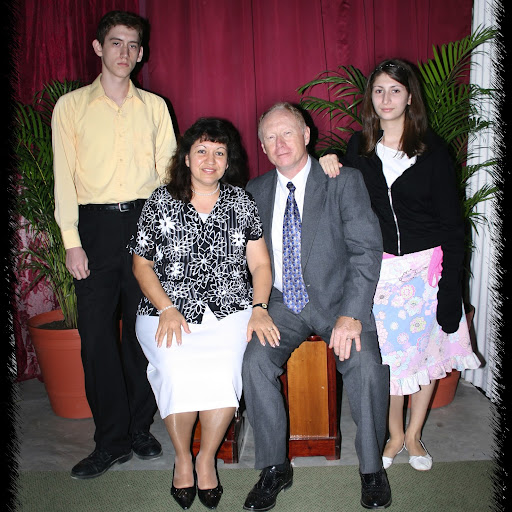 Gloria Ferguson Photo 14