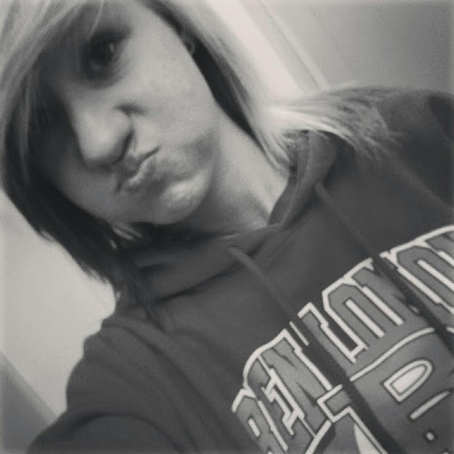 Kimberly Lynn Photo 46 Kimberly Lynn Photo 46