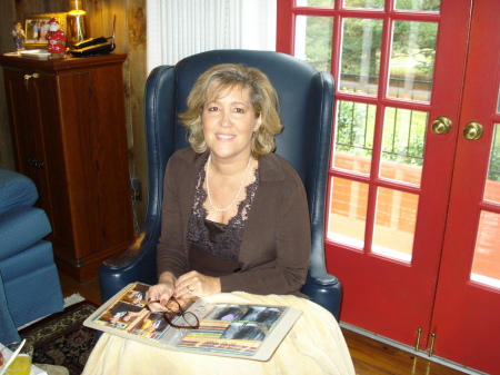 Kelly Rogers Photo 10