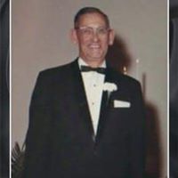 Rebecca Phelps Photo 36