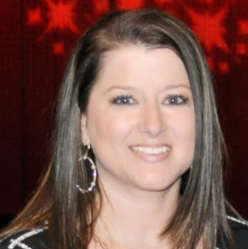 Stephanie Atkinson Photo 19