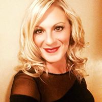 Julia Mccormick Photo 27