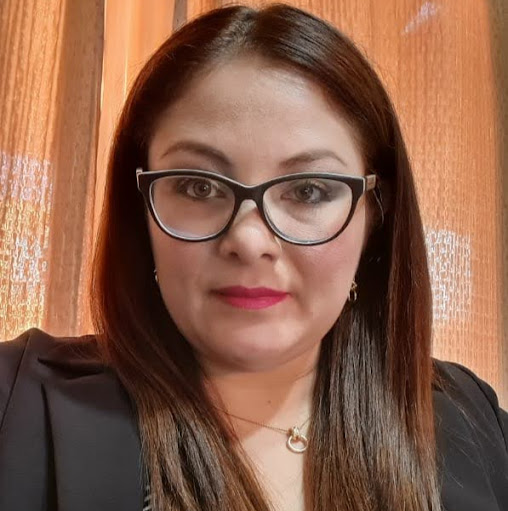 Aida Guzman Photo 38