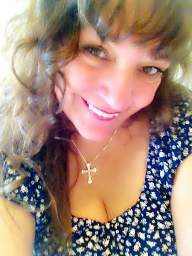 Annie Harris Photo 2