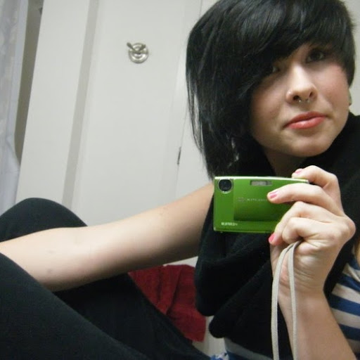 Aimee Bailey Photo 35