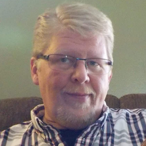 Steven Race Photo 12