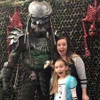 Michelle Peek Photo 13