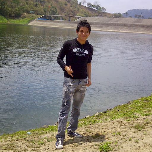 Cesar Vasquez Photo 22