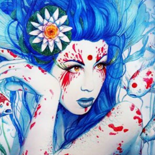 Hilary Stone Photo 19