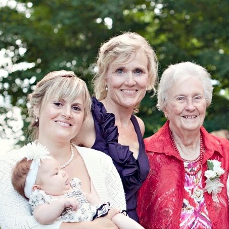 Cathy Berry Photo 39