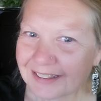 Julie Boyle Photo 33