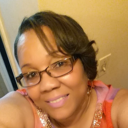 Elizabeth Sterling Photo 39