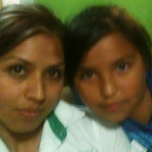 Laura Celedon Photo 6